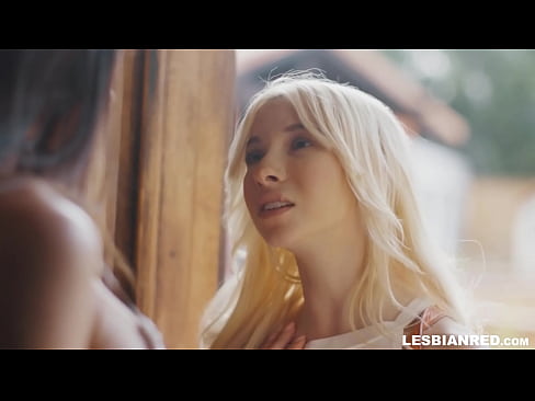 ❤️ Nighean a 'tighinn dhachaigh beagan mhìosan an dèidh sin agus a' crìochnachadh suas ag ithe a h-stepmom's pussy ️❌ Porno leinn gd.dreamlandpassionfever.ru ﹏