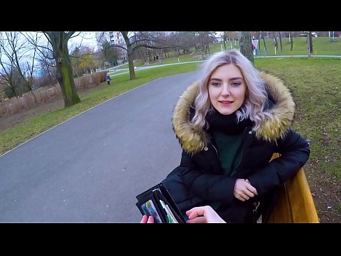 ❤️ Swallows hot cum coigreach airson airgead - blowjob anns a 'phàirc le Eva Elfie ️❌ Porno leinn gd.dreamlandpassionfever.ru ﹏